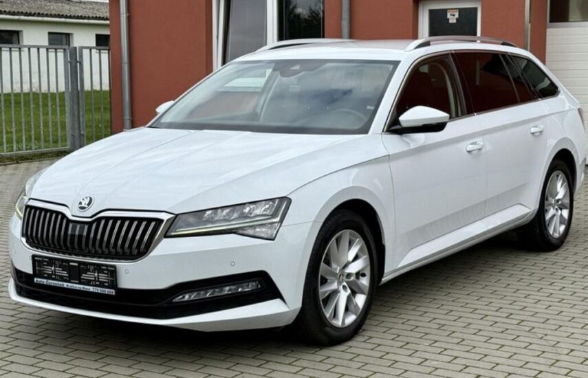 SKODA SUPERB – AT