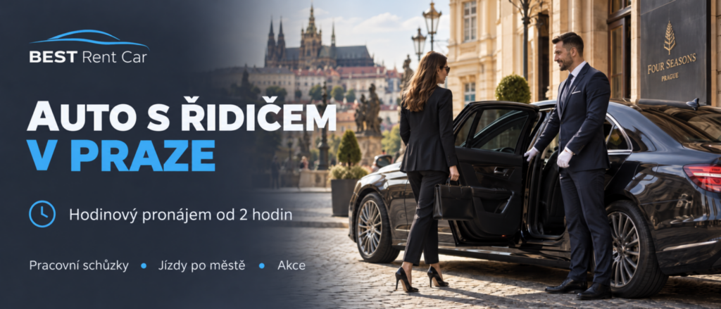 Řidič otevírá dveře černého vozu cestující před hotelem v Praze